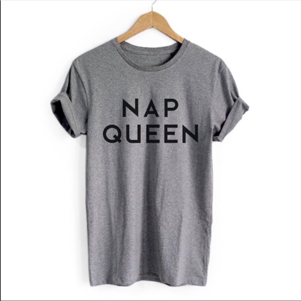 😴“Nap Queen” T-Shirt😴 🎉2X HOST PICK🎉